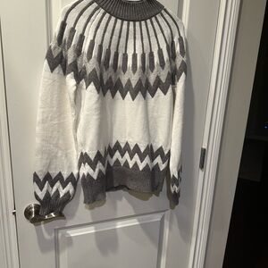 Gray and White Patterned Women’s Sweater
